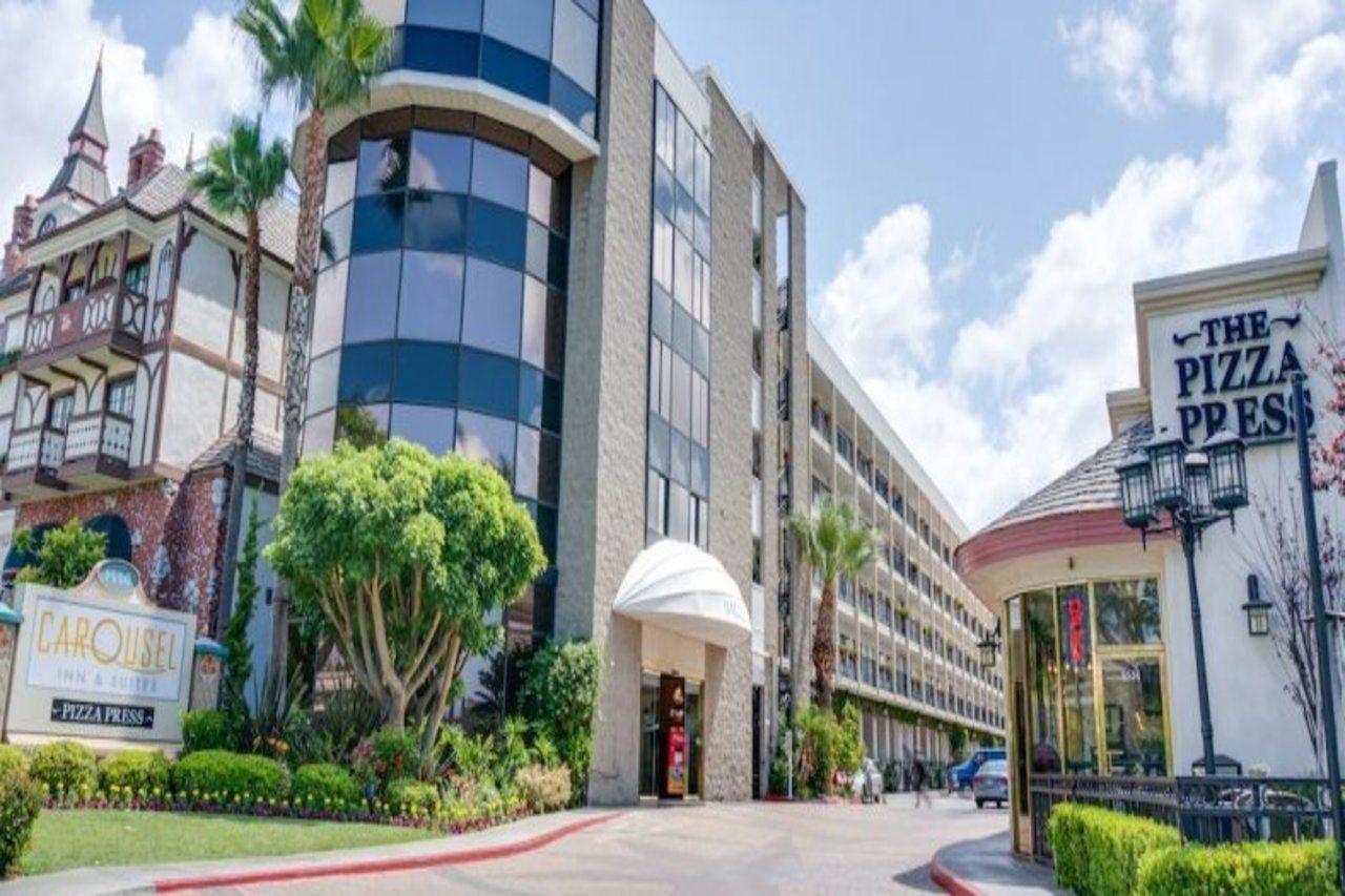 Carousel Inn And Suites Anaheim Dış mekan fotoğraf