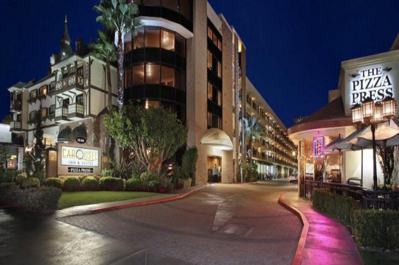 Carousel Inn And Suites Anaheim Dış mekan fotoğraf