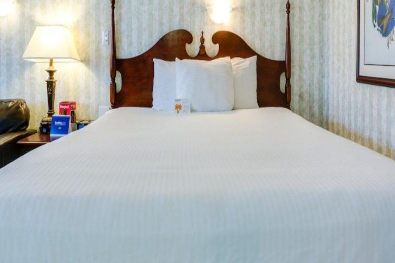 Carousel Inn And Suites Anaheim Dış mekan fotoğraf