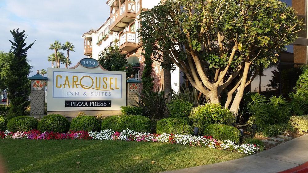 Carousel Inn And Suites Anaheim Dış mekan fotoğraf