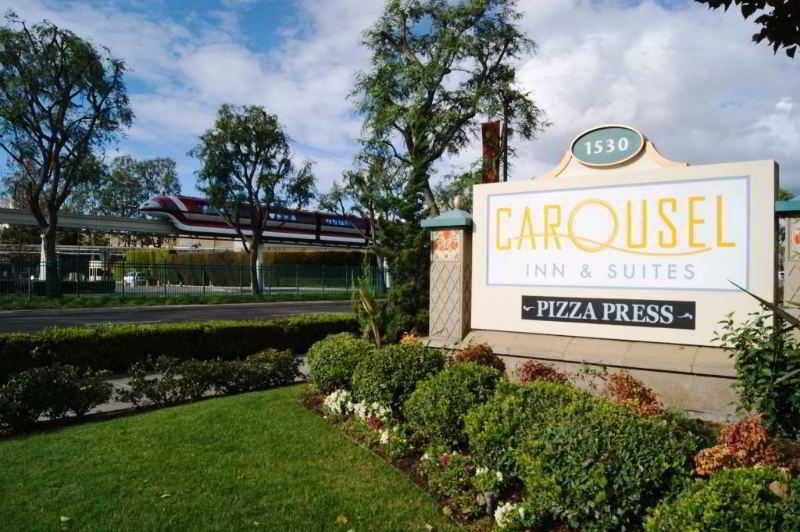 Carousel Inn And Suites Anaheim Dış mekan fotoğraf