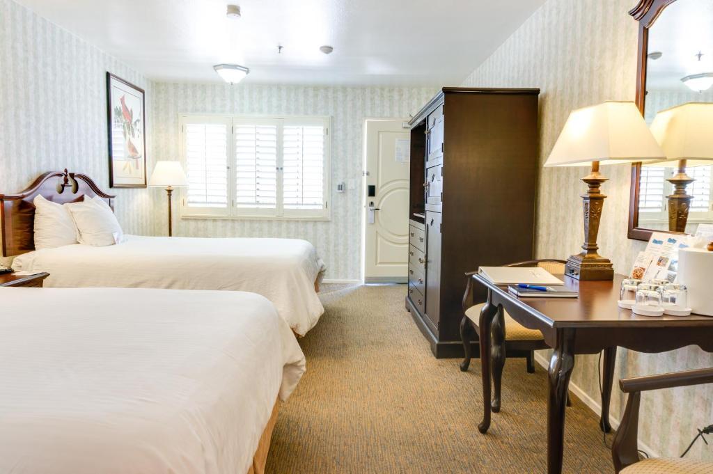 Carousel Inn And Suites Anaheim Dış mekan fotoğraf
